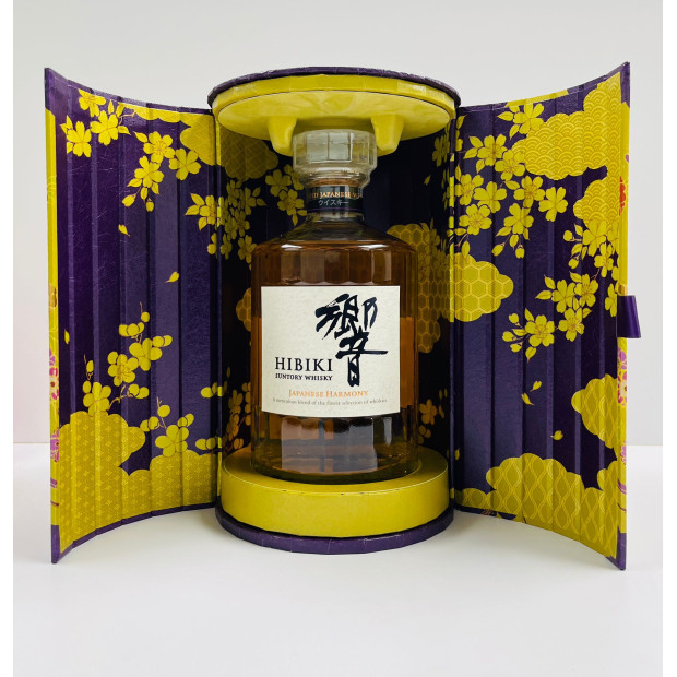Hibiki Japanese Harmony Lunar New Year Edition 2026 Gift Box Blended Japanese Whisky 70cl 43%